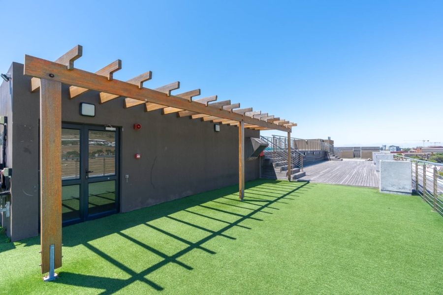 To Let 2 Bedroom Property for Rent in Zonnebloem Western Cape